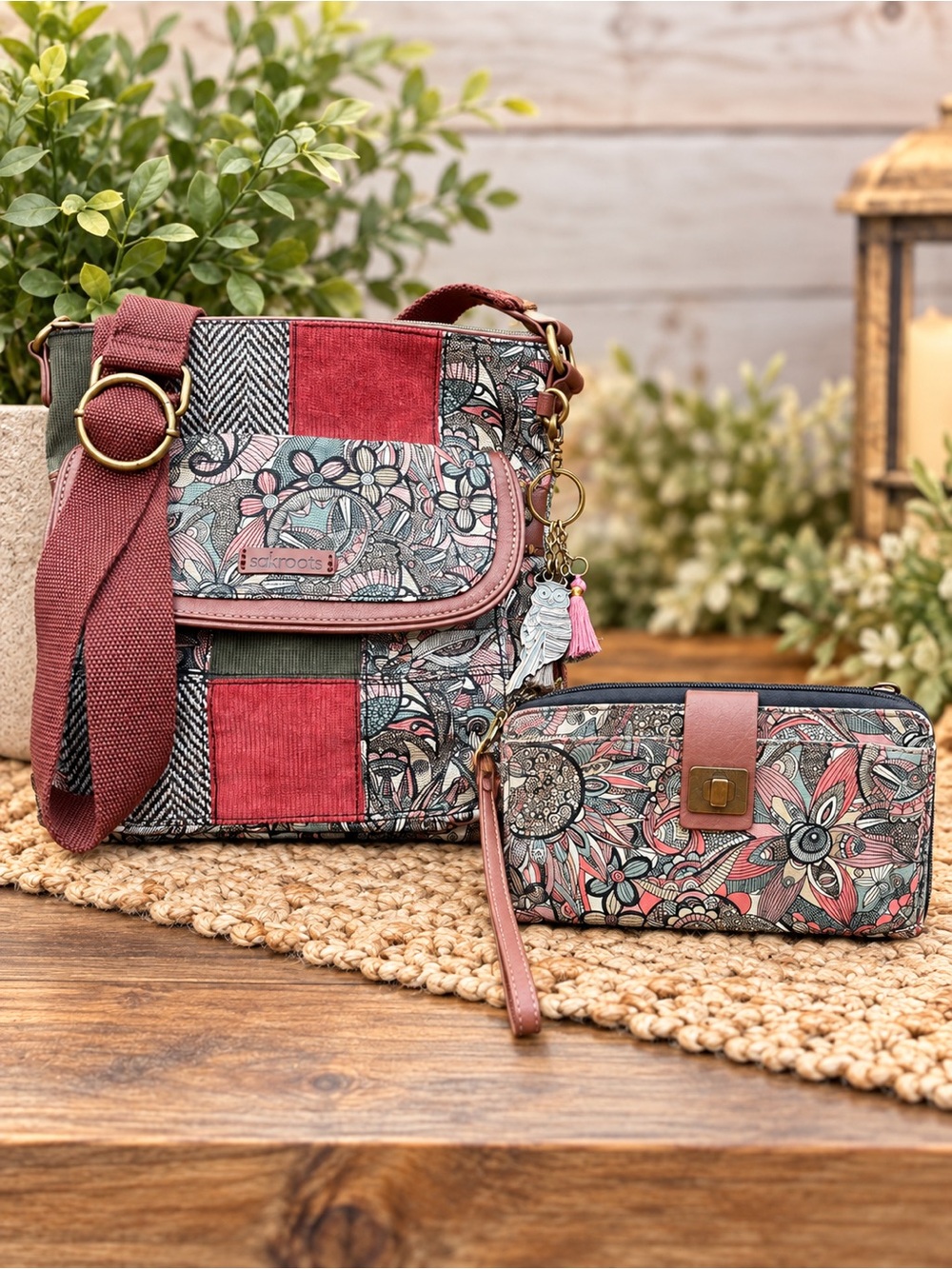 Sakroots Crossbody Bag & Matching Wristlet Wallet Set: Sienna Spirit Desert - Picture 2 of 8